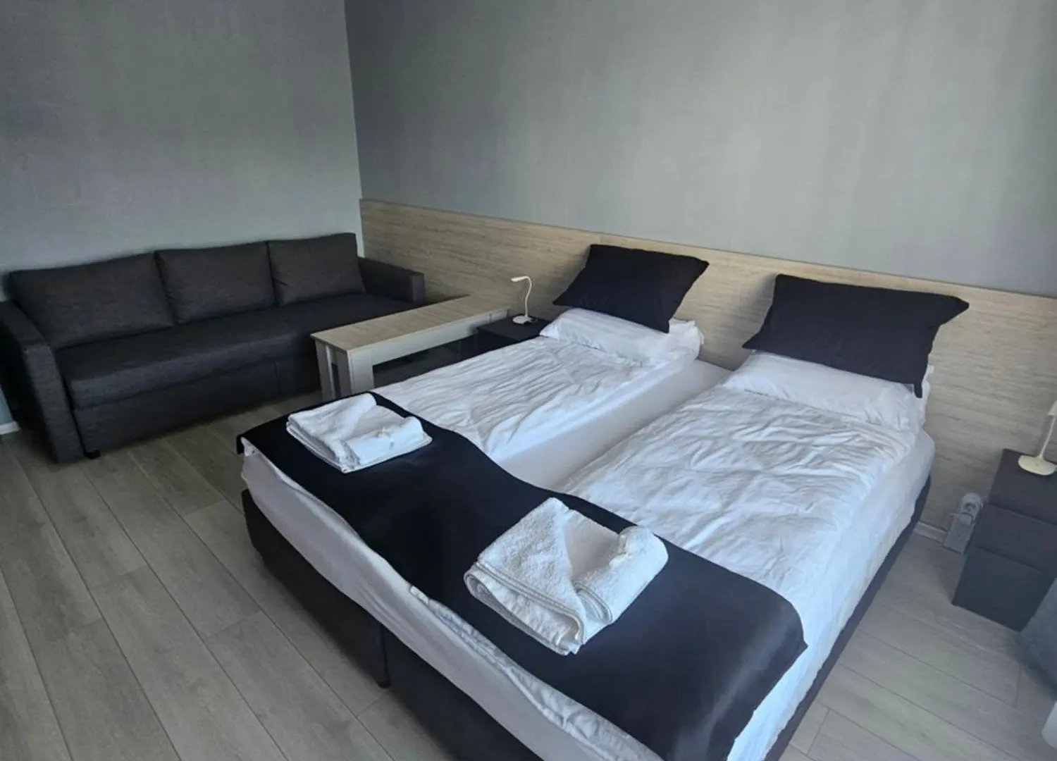 Apartment Mladost 1 Sófia 0*,